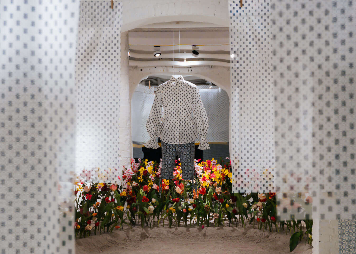 MARCUS ELIZABETH X Fashion For Good Museum - MARCUS ELIZABETH