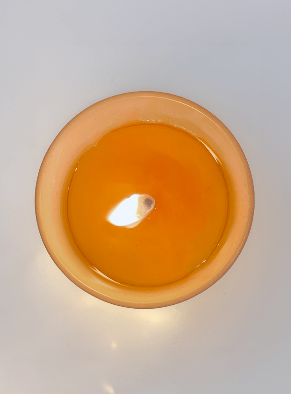 Say Goodbye to Tunneling and Smoke: How to Care for Your Perfume Candle - MARCUS ELIZABETH